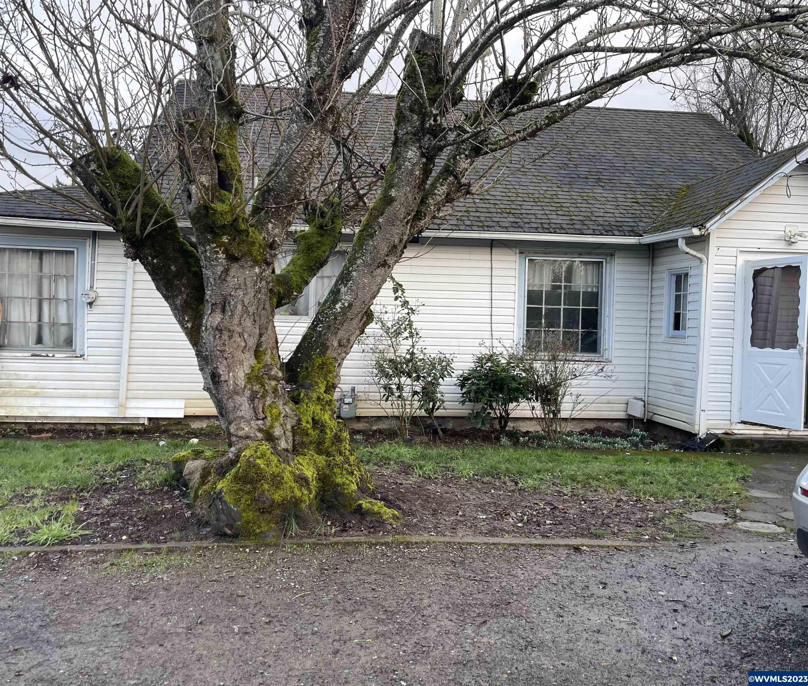 1290 N 1st St, Woodburn, OR 97071 MLS 803003 Coldwell Banker