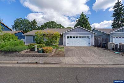 835 Teak Lp NW, Albany, OR 97321 - Photo 1