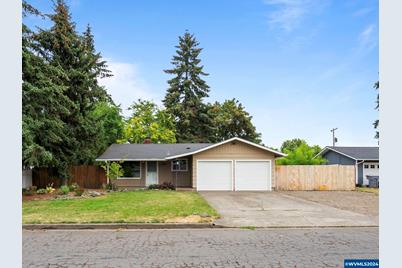 1525 35th Av SE, Albany, OR 97322 - Photo 1