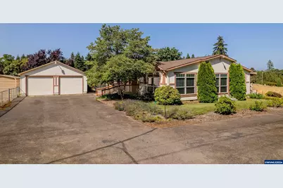 37121 Rock Hill Dr, Lebanon, OR 97355 - Photo 1