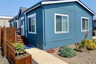 200 Market St, Lebanon, OR 97355 - Photo 1