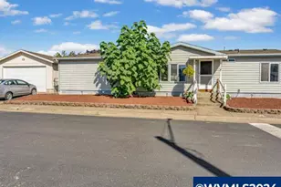 610 Vaughan Ln, Lebanon, OR 97355 - Photo 1