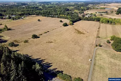 0160001501 Golden Valley Dr, Lebanon, OR 97355 - Photo 1
