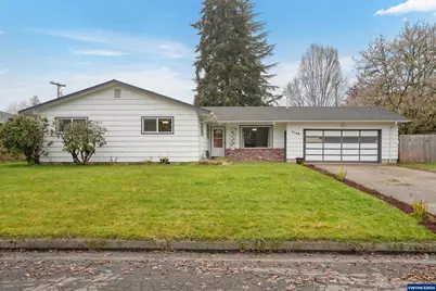 1136 28th Av SW, Albany, OR 97321 - Photo 1