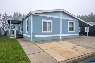 3935 Lindsey Ave, Hubbard, OR 97032 - Photo 1