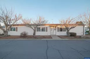 4730 Auburn Rd NE, Salem, OR 97301 - Photo 1