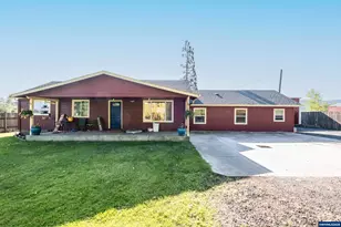 31501 Stoltz Hill Dr, Lebanon, OR 97355 - Photo 1