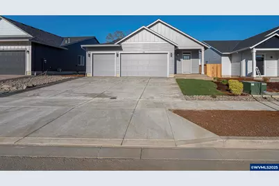 709 Tigerlily St, Silverton, OR 97381 - Photo 1