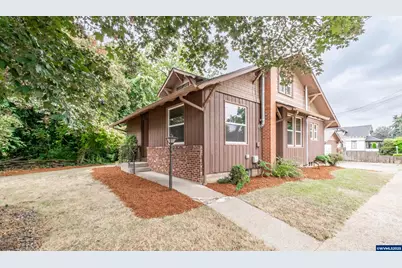 708 Hiatt St, Lebanon, OR 97355 - Photo 1