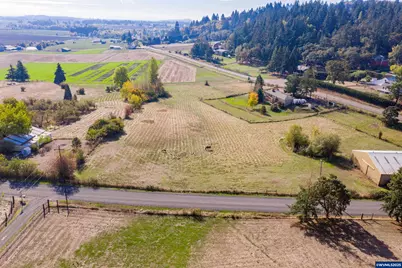 12252 Jefferson Highway 99E (Next To) Rd SE, Jefferson, OR 97352 - Photo 1