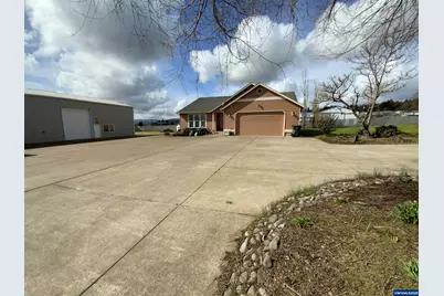 3905 S Kings Valley Hwy, Dallas, OR 97338 - Photo 1