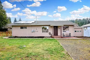 121 Central St, Silverton, OR 97381 - Photo 1