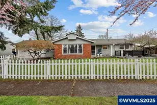 811 Ivy Way NE, Keizer, OR 97303 - Photo 1