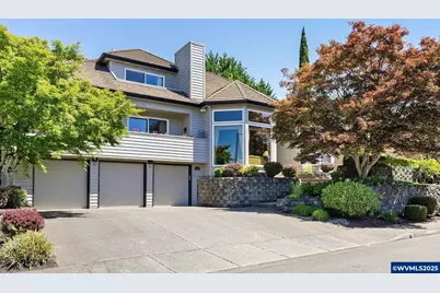 917 Hazeltine Av SE, Salem, OR 97306 - Photo 1