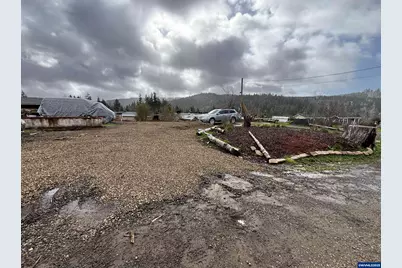 74 N Durette Dr, Rose Lodge, OR 97368 - Photo 1