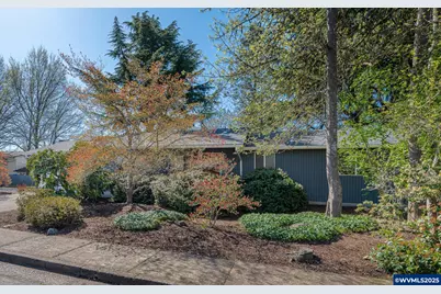 530 NW Oak Av, Corvallis, OR 97330 - Photo 1