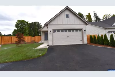 845 Oakleaf Wy, Silverton, OR 97381 - Photo 1