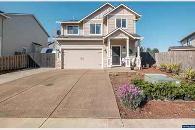 2308 Robbins Wy, Lebanon, OR 97355 - Photo 1