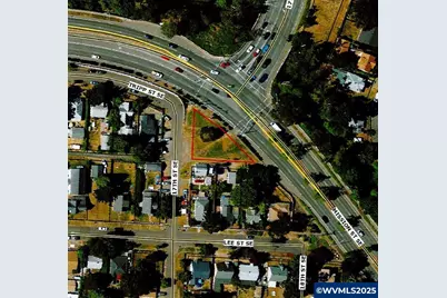 800 17th St SE, Salem, OR 97302 - Photo 1