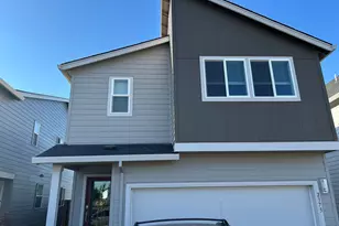 2373 Sawtelle Dr, Woodburn, OR 97071 - Photo 1