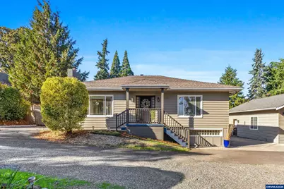 1088 Cascade Dr NW, Salem, OR 97301 - Photo 1