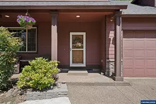 775 Idylwood Dr SE, Salem, OR 97302 - Photo 1