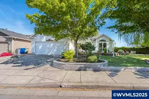 1227 Trent Ave N, Keizer, OR 97303 - Photo 1