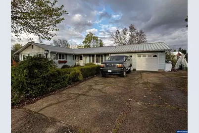 4586 46th Av NE, Salem, OR 97305 - Photo 1