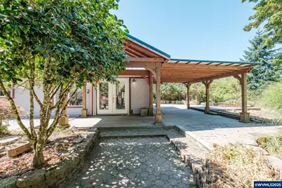 29212 Lone Pine Rd, Brownsville, OR 97327 - Photo 1