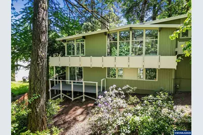 3220 NW Crest Dr, Corvallis, OR 97330 - Photo 1