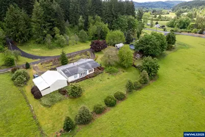 42201 Jack Creek Ln, Lebanon, OR 97355 - Photo 1