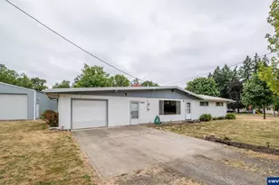 30552 Merry Ln, Lebanon, OR 97355 - Photo 1