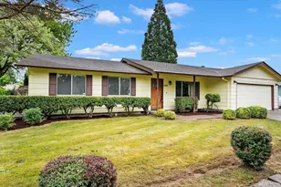 280 NE Dunn Pl, McMinnville, OR 97128 - Photo 1