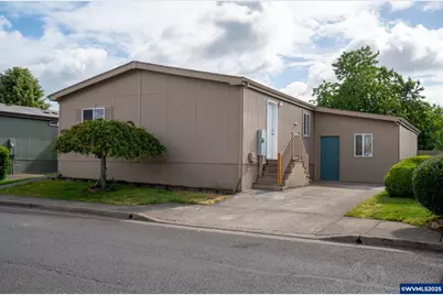 1000 S McKern (#83) Ct, Newberg, OR 97132 - Photo 1