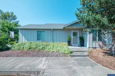 1239 46th Ct, Sweet Home, OR 97386 - Photo 1