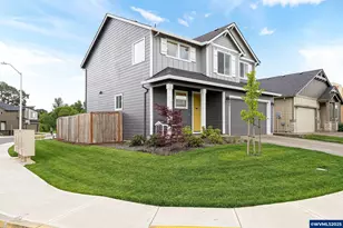 301 W 17th St, Lafayette, OR 97127 - Photo 1