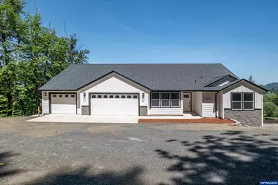 36953 Victory Dr, Lebanon, OR 97355 - Photo 1