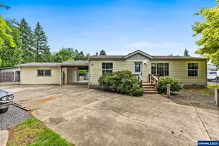 1581 40th Ln, Sweet Home, OR 97386 - Photo 1