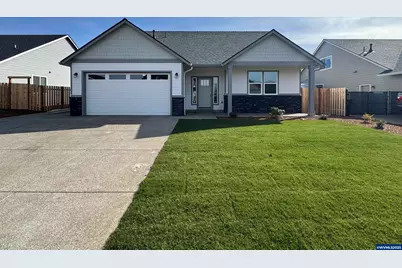 342 NE Cedar St, Sublimity, OR 97385 - Photo 1