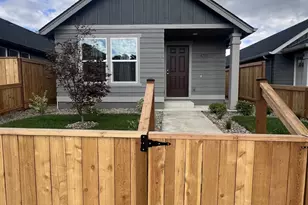 4701 Finch St, Albany, OR 97322 - Photo 1