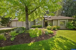 410 S Pershing St, Mount Angel, OR 97362 - Photo 1