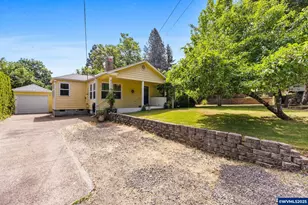 3234 Pioneer Dr SE, Salem, OR 97302 - Photo 1