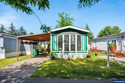 9000 NE M L King Bl #34, Portland, OR 97211 - Photo 1