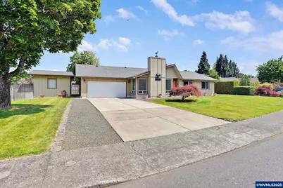 426 SW Fairlawn Ct, Dallas, OR 97338 - Photo 1