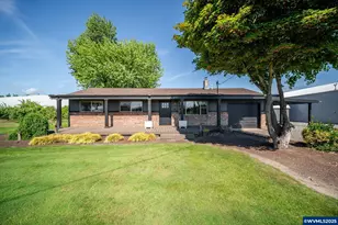 17675 Butteville Rd NE, Woodburn, OR 97071 - Photo 1