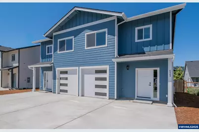 4540 Live Oak St, Sweet Home, OR 97386 - Photo 1