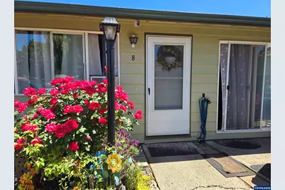 779 Boone #8 Rd SE, Salem, OR 97306 - Photo 1