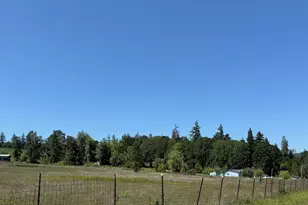 28464 Kingsbury Rd, Lebanon, OR 97355 - Photo 1