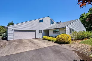 29275 NE Putnam Rd, Newberg, OR 97132 - Photo 1