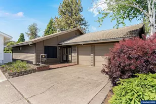 3184 Oakcrest Dr, Salem, OR 97304 - Photo 1